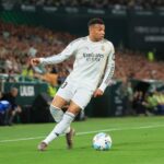 Kylian Mbappe e Vinicius Jr não são adequados para o Man Utd, diz Rene Meulensteen