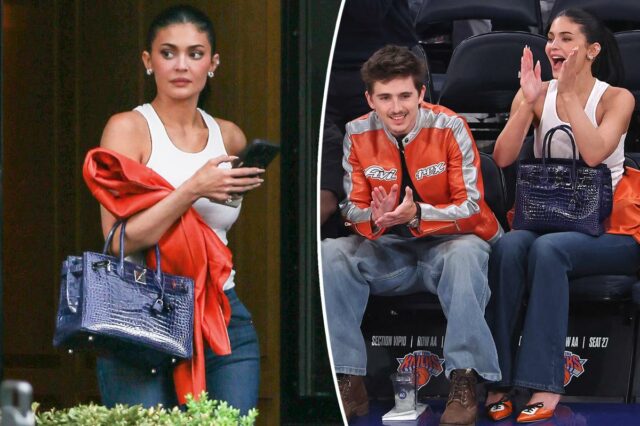 Kylie Jenner leva bolsa Birkin 'Knicks blue' de US $ 63 mil para o jogo dos playoffs com Timothée Chalamet

