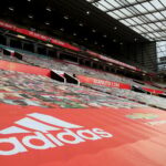 Lançado kit doméstico, mais três a caminho: o que o lançamento da Adidas nos diz sobre as finanças do Man United