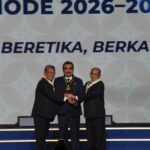 Lantik Pengurus Baru, PERADI Profesional Usung Konsep Advokat Modern di Era Digital