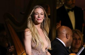 LeAnn Rimes remarca mais shows devido ao descanso vocal “adicional” As citações mais sinceras de LeAnn Rimes sobre sua saúde ao longo dos anos: problemas com os dentes, liberação da mandíbula e muito mais