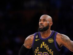 LeBron James jogará mais uma temporada depois que o Lakers for eliminado? LeBron James jogará mais uma temporada depois que o Lakers for eliminado?