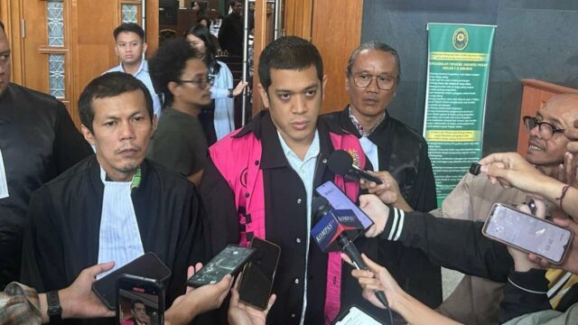 Lewat Surat, Kerry Riza Harap Prabowo Bantunya Dapatkan Keadilan
