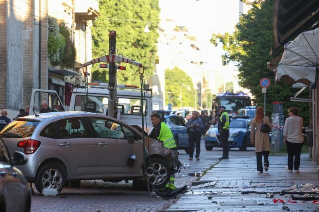 Líderes italianos visitam Modena após ataque com carro
