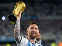 Lionel Messi diz que Argentina enfrenta ‘outros favoritos’ na defesa do título da Copa do Mundo da FIFA Lionel Messi diz que Argentina enfrenta 'outros favoritos' na defesa do título da Copa do Mundo da FIFA