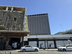 Lojas vazias, idiotas em bicicletas elétricas, hotéis de asilo… Parece familiar? Dentro da queda de Croydon, a cidade outrora próspera que se tornou um microcosmo de tantas comunidades britânicas decadentes A conhecida Nestlé Tower, de 24 andares, no centro, é um símbolo da decadência urbana. Ao redor, as lojas estão fechando e o crime violento continua aumentando