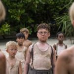 'Lord of the Flies' de Jack Thorne é uma minissérie oportuna e envolvente, fiel ao romance