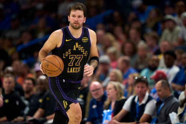 Luka Doncic responde aos críticos que dizem que ele deveria jogar mesmo lesionado
