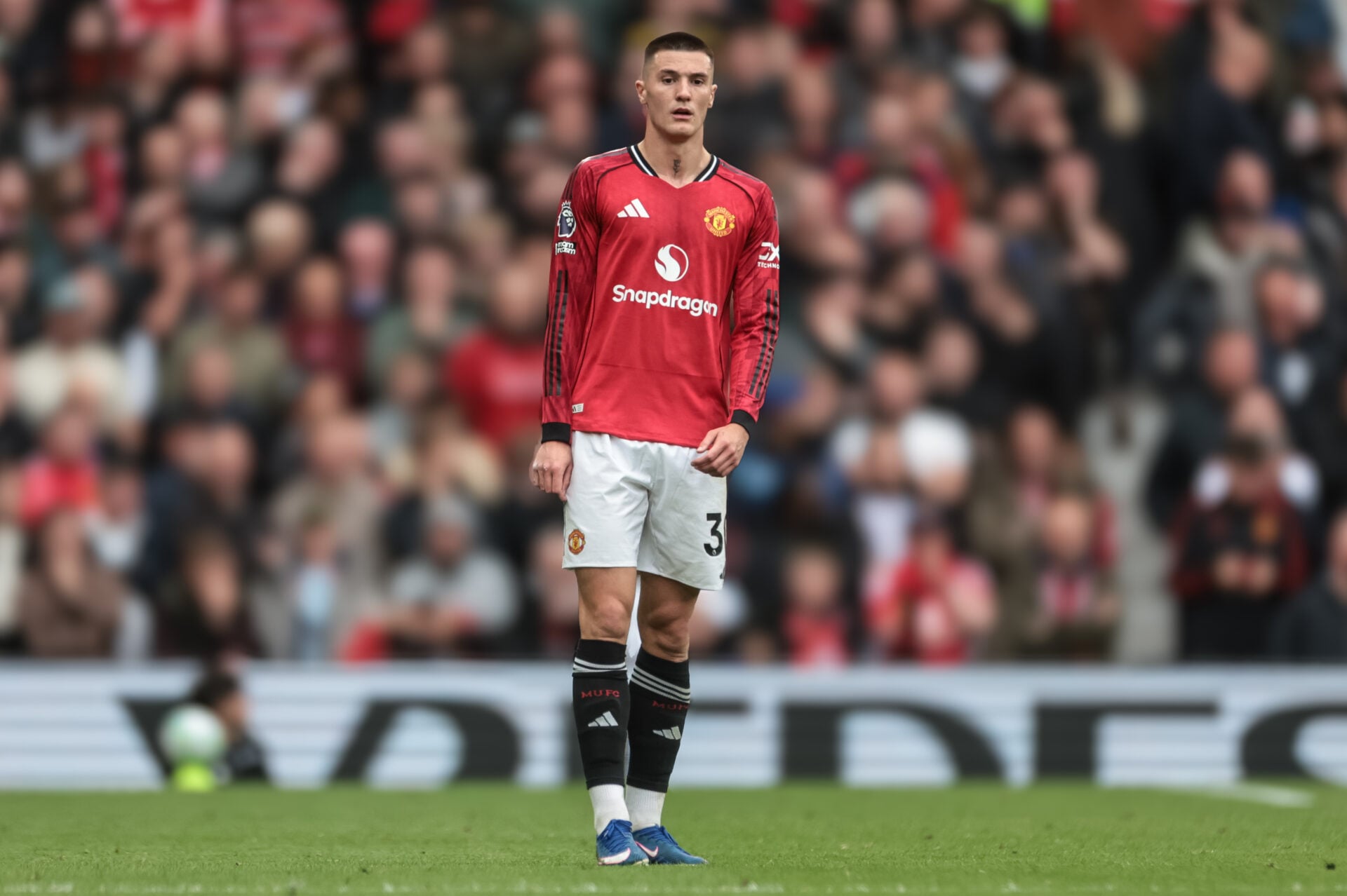 Man Utd sob ataque do chefe da Eslovênia por lidar com Benjamin Sesko