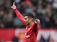 Manchester United disse para contratar superastro que é ‘idêntico a Casemiro com tons de Michael Carrick’ Manchester United disse para contratar superastro que é 'idêntico a Casemiro com tons de Michael Carrick'