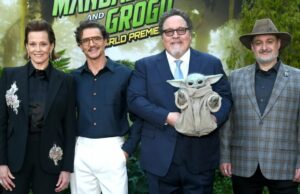 ‘Mandalorian and Grogu’ é o primeiro filme de ‘Star Wars’ a ser rodado inteiramente em Los Angeles graças ao incentivo fiscal da Califórnia, afirma o diretor Jon Favreau 'Mandalorian and Grogu' é o primeiro filme de 'Star Wars' a ser rodado inteiramente em Los Angeles graças ao incentivo fiscal da Califórnia, afirma o diretor Jon Favreau