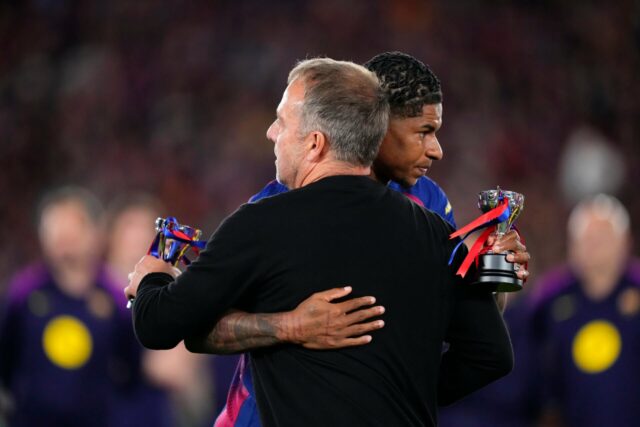 Marcus Rashford afirma que todos os jogadores do Barcelona queriam enviar uma mensagem “muito importante” a Hansi Flick

