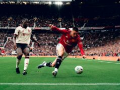 Mark Clattenburg aponta o incidente de Benjamin Sesko e Ibrahim Konate que o árbitro Darren England perdeu Mark Clattenburg aponta o incidente de Benjamin Sesko e Ibrahim Konate que o árbitro Darren England perdeu