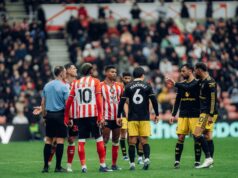 Mark Clattenburg ‘chocado’ com a decisão do VAR durante Man Utd vs Sunderland, ‘Cartão vermelho claro…’ Mark Clattenburg 'chocado' com a decisão do VAR durante Man Utd vs Sunderland, 'Cartão vermelho claro…'