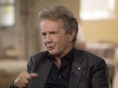 Martin Short aborda publicamente a trágica morte da filha pela primeira vez dois meses depois que ela tirou a própria vida aos 42 anos Martin Short, 76 anos, falou sobre o trágico suicídio de sua filha Katherine Hartley Short, aos 42 anos, há menos de três meses, chamando-o de “um pesadelo para a família”.