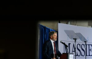 Massie derrotada: a vitória de Pirro do lobby israelense em Kentucky Massie derrotada: a vitória de Pirro do lobby israelense em Kentucky