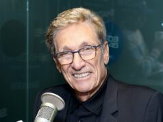 Maury Povich ajudou o New York Times a preparar seu óbito – e ficou “muito chateado” com uma das regras básicas do jornalismo | Vídeo O presidente Donald Trump fala aos repórteres ao lado do secretário de Segurança Interna dos EUA, Markwayne Mullin, enquanto inspeciona a pintura da bacia do Lincoln Memorial Reflecting Pool em 7 de maio de 2026 em Washington, DC. Os reparos fazem parte do plano do presidente Trump