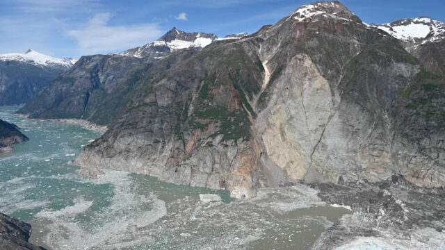 Mapa dos EUA e Canadá mostrando a localização do Fiorde Tracy Arm no sudeste do Alasca