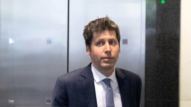 Memes no celular dele! O depoimento de Sam Altman no Memes no celular dele! O depoimento de Sam Altman no julgamento dá uma guinada