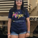 Mylah Thelen, 13 anos, morreu por suicídio em 29 de março em sua casa em Portland, Michigan. Quase um mês antes, ela teria sido estuprada por um homem de 18 anos, disseram seus pais.
