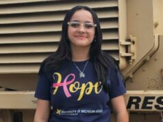 Menina, 13, morre por suicídio logo depois que o jogo de girar a garrafa na festa terminou com ‘ela sendo estuprada por um homem de 18 anos’… agora um suspeito foi acusado Mylah Thelen, 13 anos, morreu por suicídio em 29 de março em sua casa em Portland, Michigan. Quase um mês antes, ela teria sido estuprada por um homem de 18 anos, disseram seus pais.