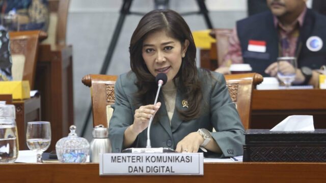Menkomdigi Sebut 3.000 Nomor Scam Catut Nama Anggota DPR, Modus Minta Sumbangan
