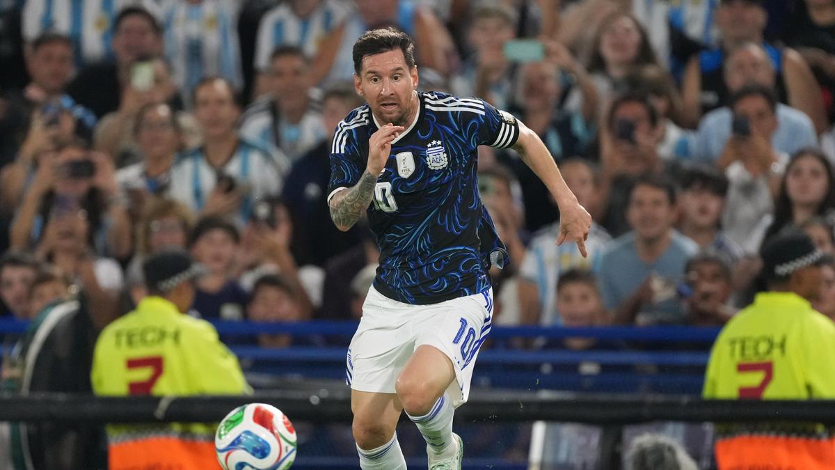 Messi é o destaque da seleção argentina para a Copa do Mundo FIFA 2026: lista completa; Nico Paz convocado