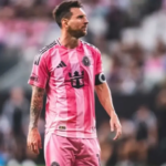 Messi sofre lesão no tendão antes do campo de treinamento da Argentina para a Copa do Mundo