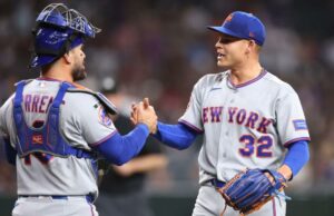 Mets encontrou uma joia de jarro utilitário em Tobias Myers Mets encontrou uma joia de jarro utilitário em Tobias Myers