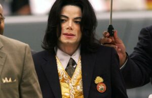‘Michael Jackson: The Verdict’ aborda o julgamento de 2005 que ‘Michael’ aprovado pelo espólio não tocou 'Michael Jackson: The Verdict' aborda o julgamento de 2005 que 'Michael' aprovado pelo espólio não tocou