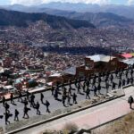 Milhares de manifestantes exigem renúncia do presidente em La Paz, na Bolívia