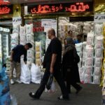 Milhões de empregos perdidos enquanto os iranianos lutam contra a 'Operação Fúria Econômica'