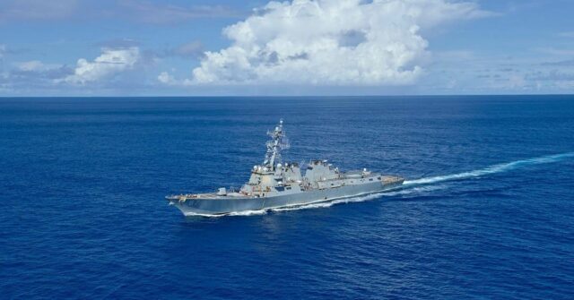 Militares dos EUA rejeitam alegações de que Irã atingiu navio da Marinha dos EUA
