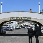 Chris Minns admitiu que houve falhas no compartilhamento de informações cruciais antes do tiroteio em Bondi.