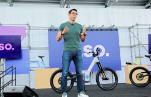 Mobilidade TechCrunch: A corrida armamentista de habilidades de IA está chegando para o setor automotivo gato piscante pássaro verde