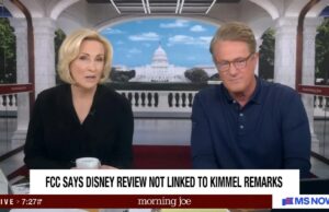 ‘Morning Joe’ critica a obsessão ‘absolutamente maluca’ do administrador de Trump pelo salão de baile da Casa Branca | Vídeo Mika Brzezinski e Joe Scarborough são co-apresentadores da edição de 28 de abril de 2026 do