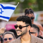 Mudança de vibração: multidões pró-Hamas e bandeiras palestinas ausentes do evento de abertura da Eurovisão pela primeira vez em 2 anos