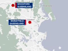 Mulher morta, homem sob custódia após acidente de carro roubado ao norte de Brisbane Mulher morta, homem sob custódia após acidente de carro roubado ao norte de Brisbane