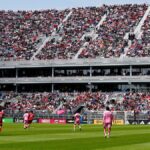 Multidão recorde compareceu para assistir ao Inter Miami de Messi no menor local da Copa do Mundo FIFA 2026