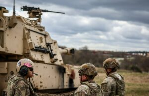 NATO avalia detalhes da retirada das tropas dos EUA da Alemanha NATO avalia detalhes da retirada das tropas dos EUA da Alemanha