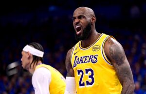NBA anuncia história de LeBron James com jogo de playoffs do Lakers Lakers star LeBron James playing in NBA Playoffs against Oklahoma City Thunder