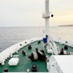 O MV Hondius está atualmente ancorado ao largo da Praia, Cabo Verde.