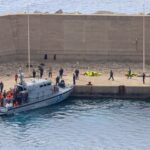 Navios da flotilha de ajuda a Gaza levados para Creta após interceptação israelense