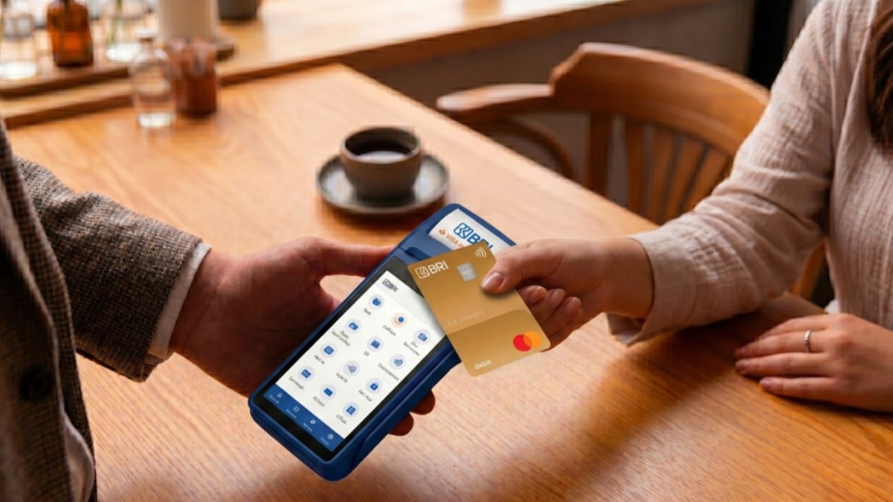 Nikmati Promo Cashback e Jelajahi Dunia Tanpa Batas, cartão de atualização para BRI Debit Contactless Mastercard