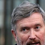 Nolte: O desonrado provocador de judeus Thomas Massie é humilhado pela perda de 10 pontos