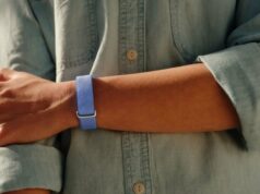 O Fitbit Air é real e pode realmente ser um assassino de gritos Banda Fitbit Air mostrando a parte inferior, ao lado do próprio dispositivo