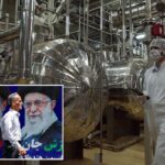 Uma faixa representando o líder supremo iraniano Mojtaba Khamenei e seu pai, Ali Khamenei, nas ruas de Teerã em 6 de maio de 2026.