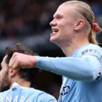 O Man City venceu o Brentford e reduziu a diferença para o Arsenal para dois pontos na corrida pelo título
