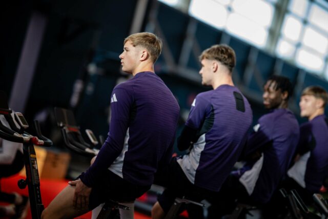 O Man Utd pode já ter nomeado o meio-campista da academia que dará o salto no time titular na próxima temporada
