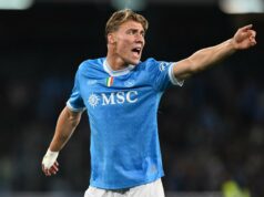 O Man Utd teve que esperar pela venda de Rasmus Hojlund enquanto o Napoli sofria uma surpreendente derrota em casa, explicou a última situação O Man Utd teve que esperar pela venda de Rasmus Hojlund enquanto o Napoli sofria uma surpreendente derrota em casa, explicou a última situação